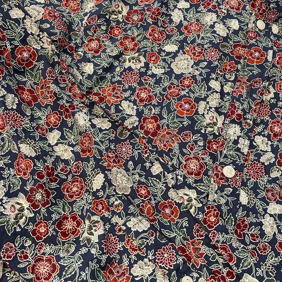 Express Dress Shirt, Small - Picture 3 of 3